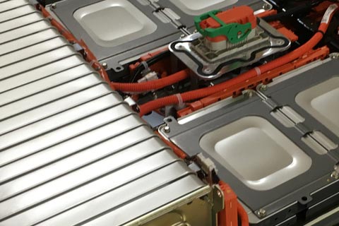 通辽海拉钛酸锂电池回收|废电池回收处